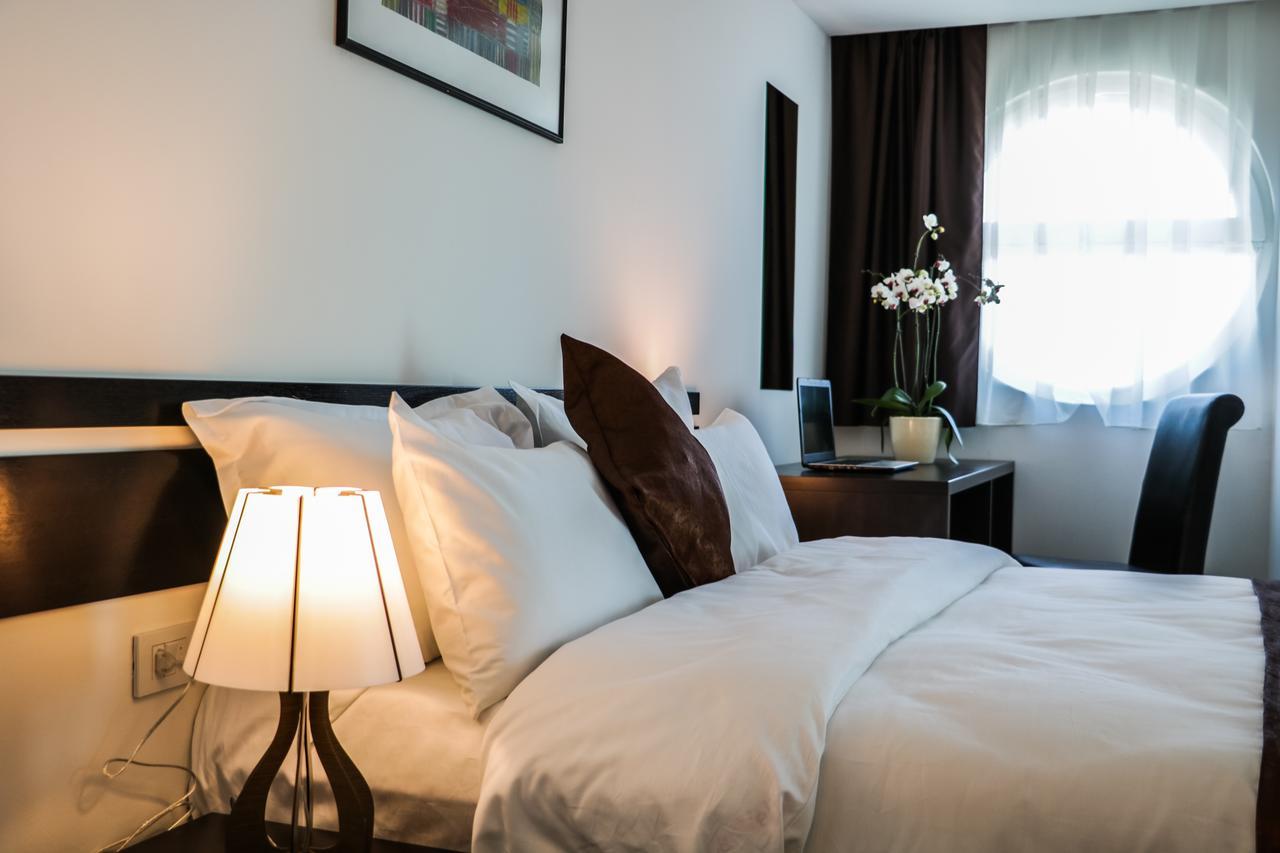 Best Western Hotel Galla Sllatine e Madhe Szoba fotó